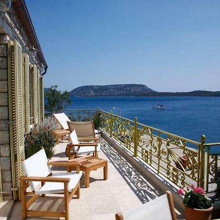 Mourayio Bed and Breakfast Ermioni Eksteriør billede